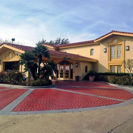 Motel 6 德克萨斯城 外观 照片