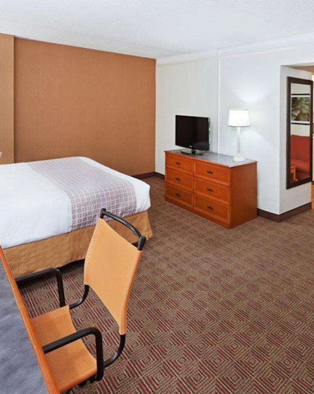 Motel 6 德克萨斯城 外观 照片