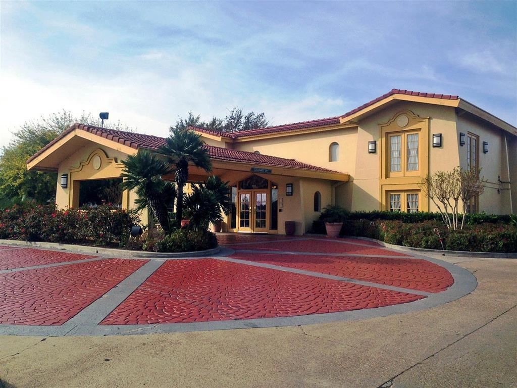 Motel 6 德克萨斯城 外观 照片